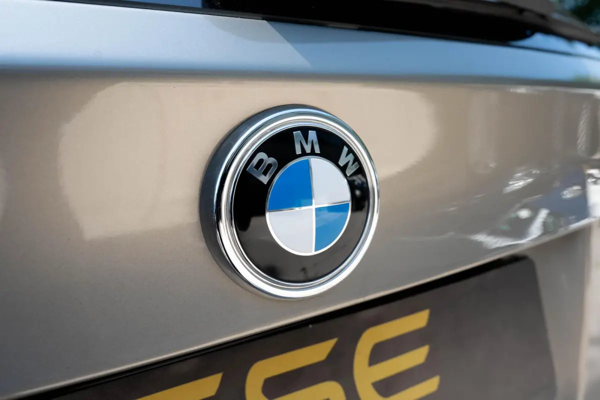 xDrive35i Executive | Schuif/kantel dak | Camera | Trekhaak | Navigatie | Onderhouden