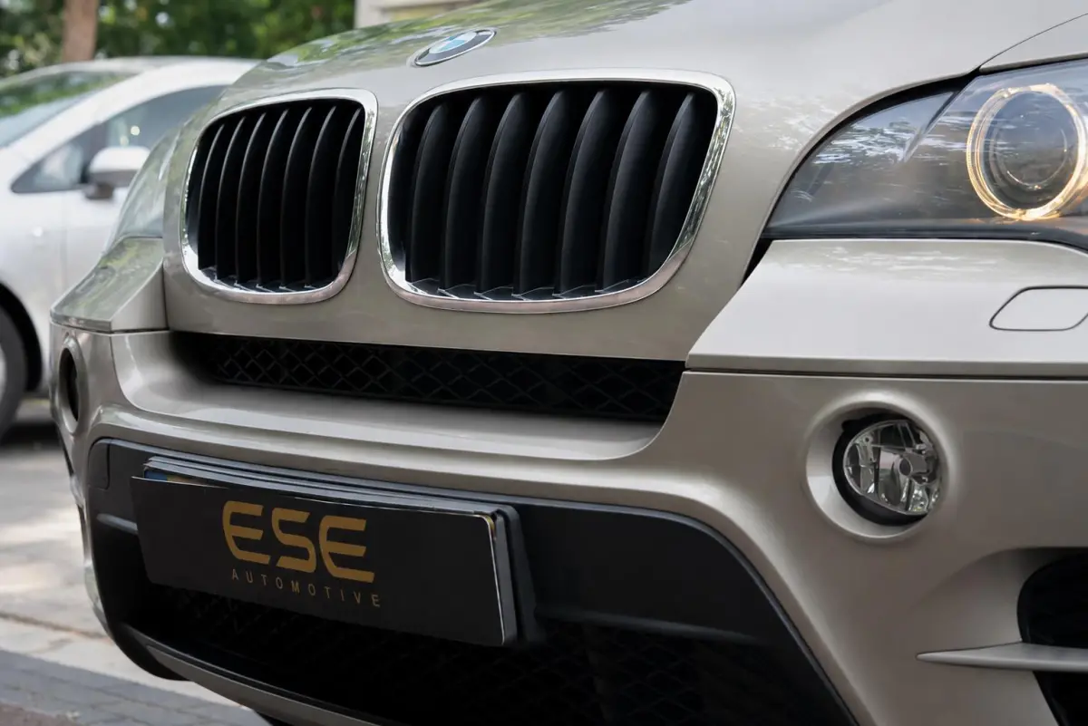 xDrive35i Executive | Schuif/kantel dak | Camera | Trekhaak | Navigatie | Onderhouden
