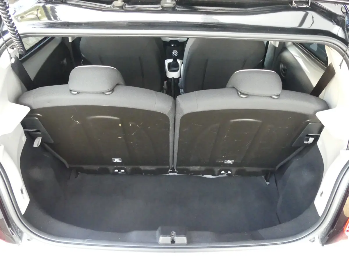 1.0 VTi Millenium | CAMERA | AIRCO | APPLE CARPLAY / ANDROID AUTO | LMV 16" |
