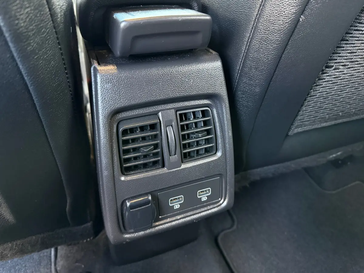 1.0 TCe 90 Edition One - Climate - Navi - Bose - Trekhaak - Org.NL