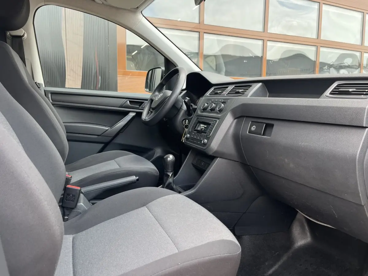 2.0 TDI E6 BMT Trendline BPM Vrij! Lease €151 p/m, Airco, Cruisecontrole, Onderhoudshistorie aanwezig