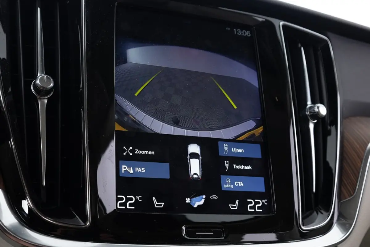2.0 T5 AWD Pro | LEDER | harman/kardon !