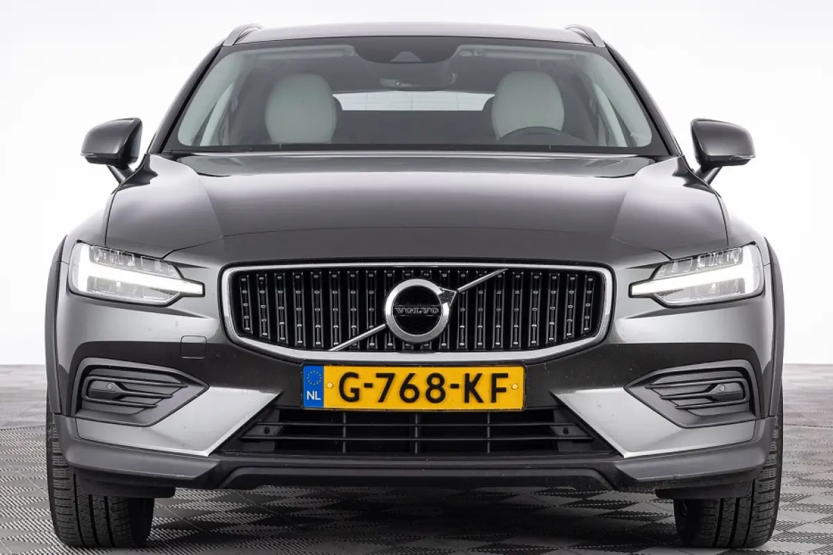 2.0 T5 AWD Pro | LEDER | harman/kardon !