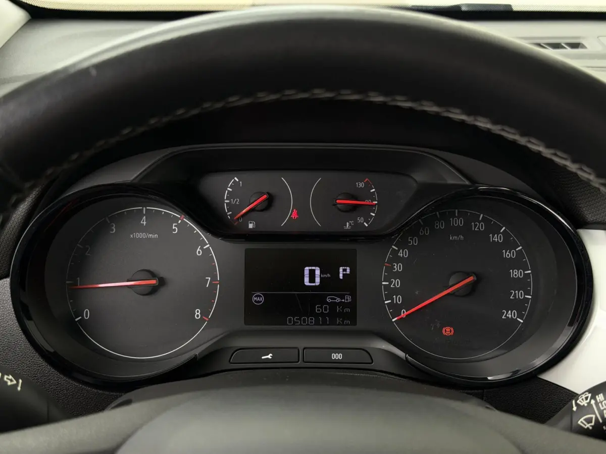 1.2 Turbo Edition 2020 | Camera | PDC | Cruise | CarPlay