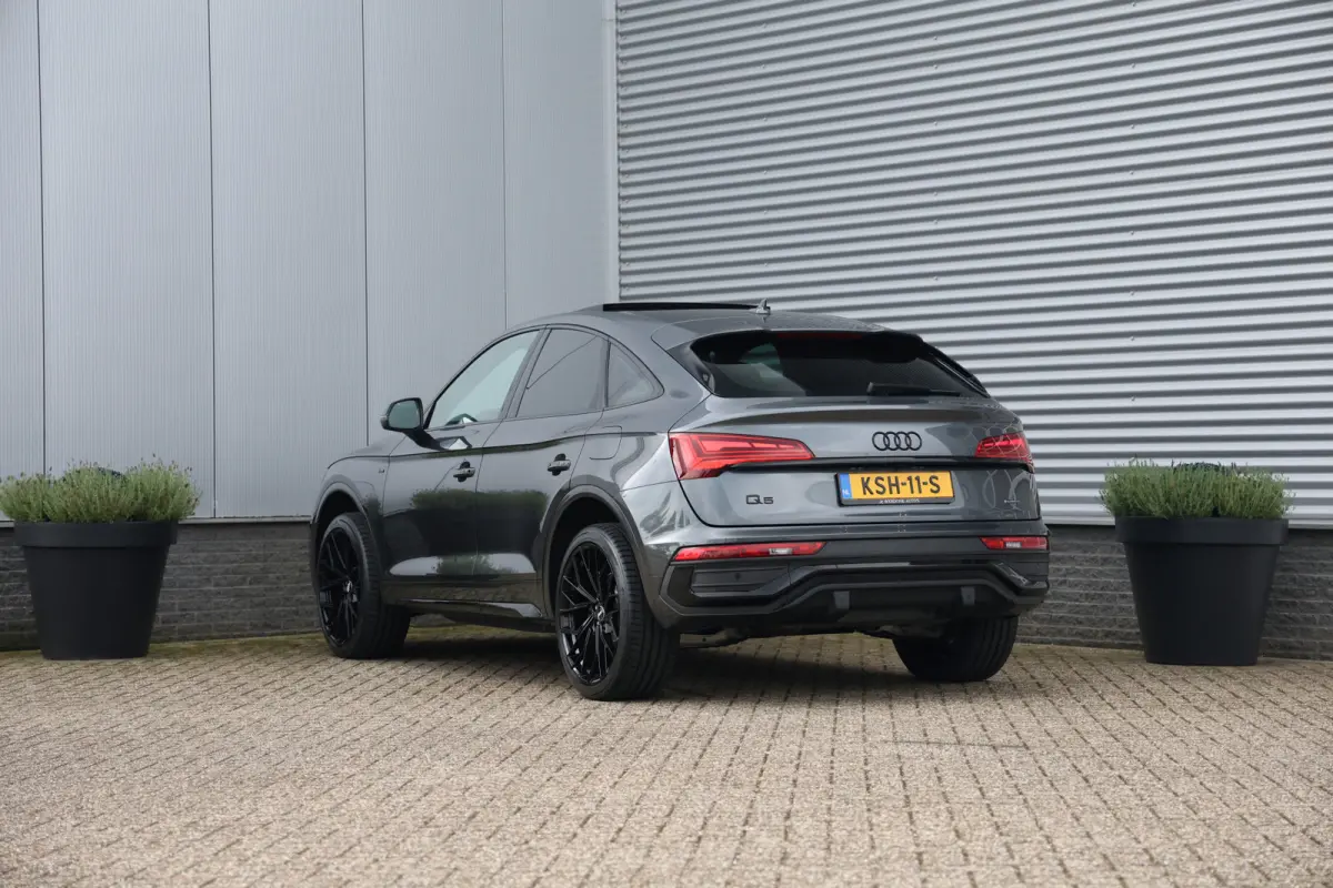 50 TFSI e Quattro S-Line Black Pano|Trekh|Elek stoel|Cam|Dealerondh