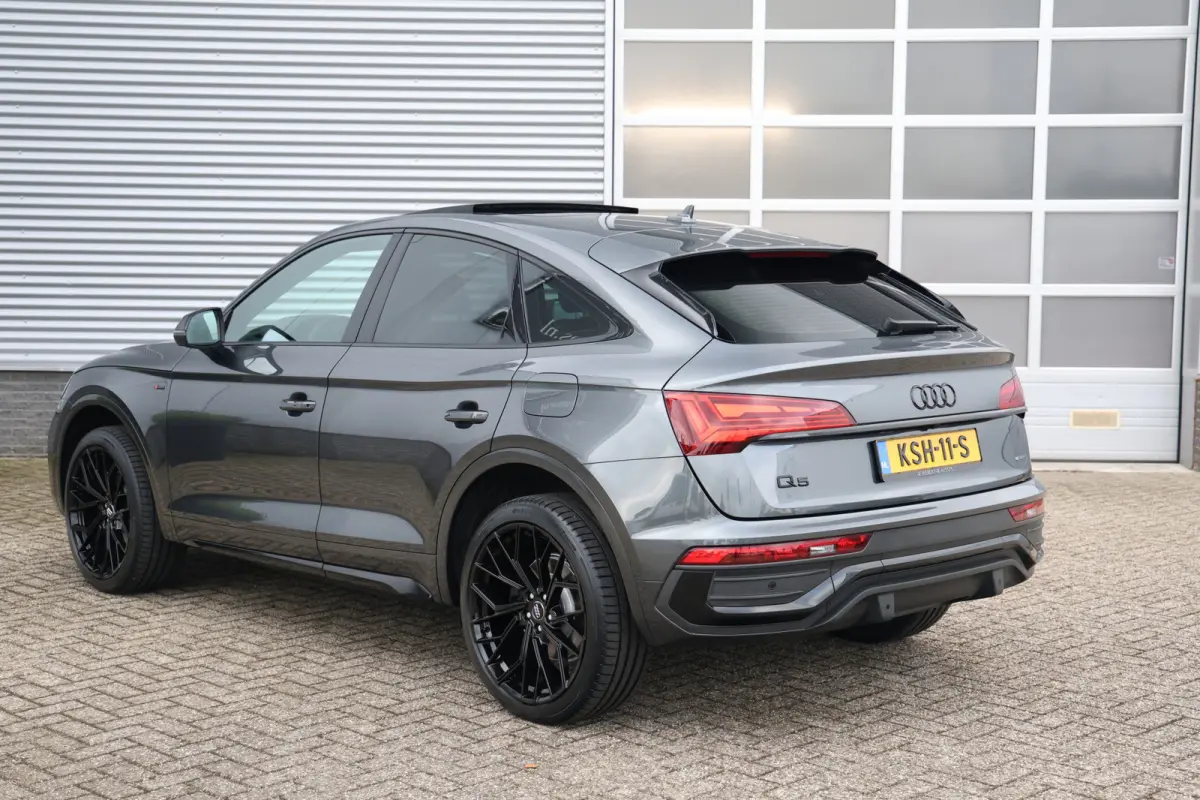 50 TFSI e Quattro S-Line Black Pano|Trekh|Elek stoel|Cam|Dealerondh