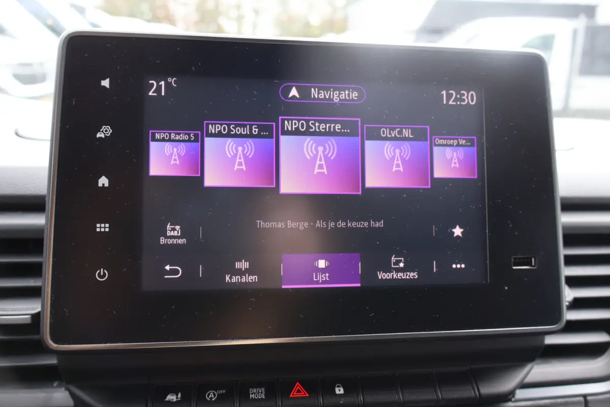 2.0 dCi 150pk L2 H1 Work Edition Automaat