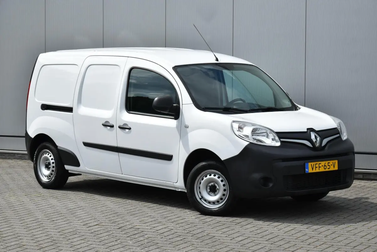bestel 1.5 Blue dCi L2H1 Maxi Airco Navi Cruise Eur6