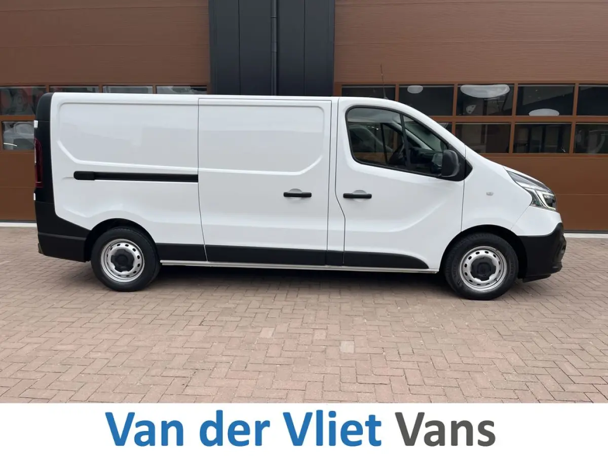 2.0 dCi 120pk L2 Comfort 3p Lease €270 p/m, Trekhaak, Airco, PDC, Cruise controle, Onderhoudshistorie aanwezig