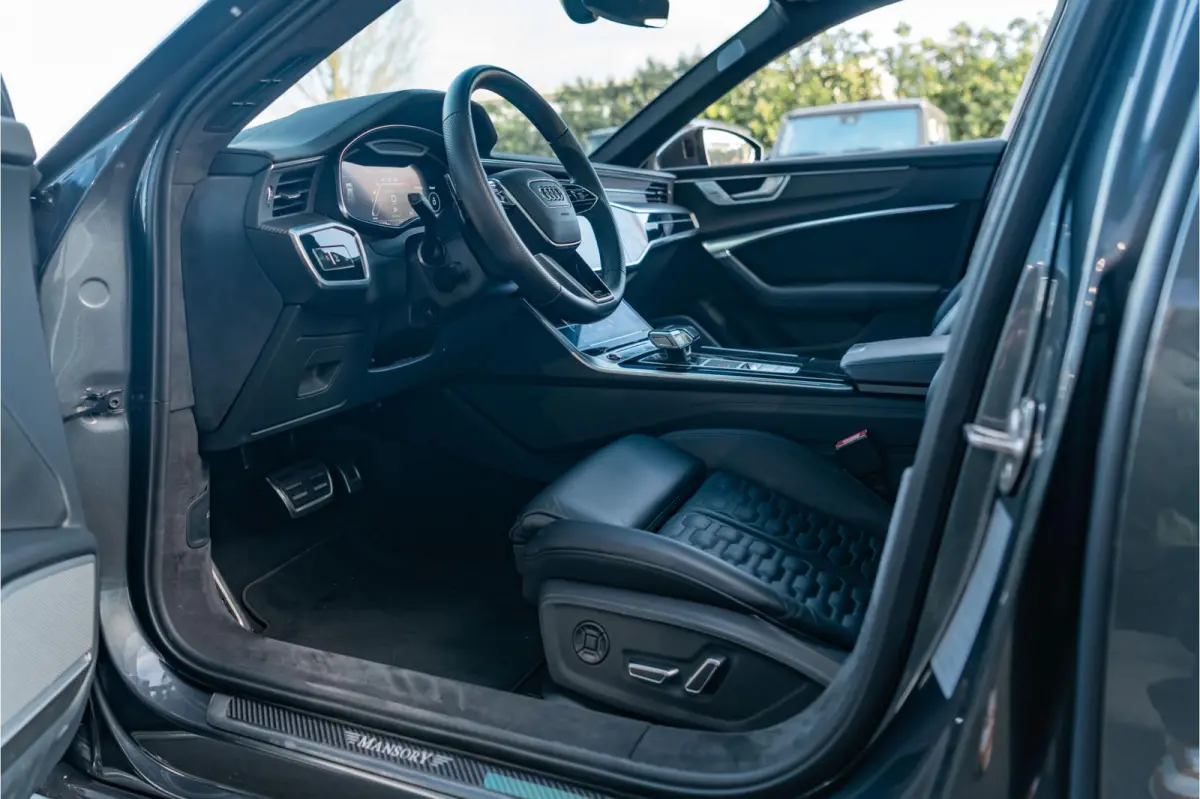 4.0 TFSI quattro MANSORY | FULL CARBON FORGED | DYNAMIC PLUS |