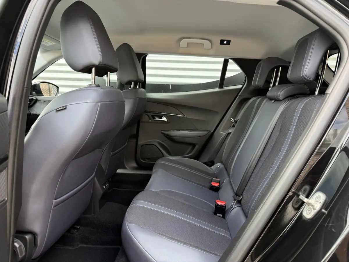 1.2 PureTech Allure 1e Eigenaar|Navi|Camera|i-Cockpit|Clima|Cruise|Stoelverwarming|Carplay|PDC|APK tot 06-2028