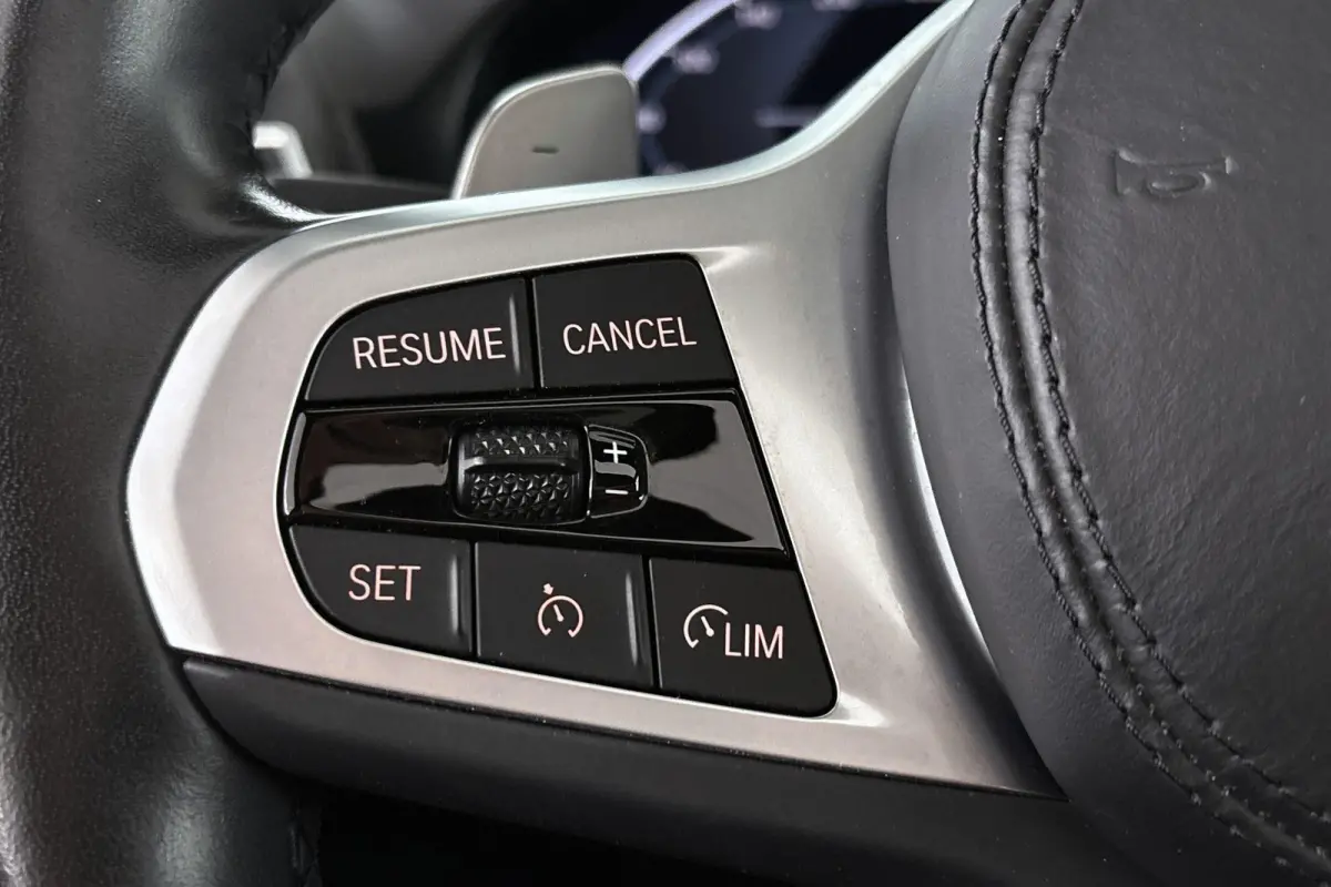 xDrive30e M Sport Panoramadak Stuur-Stoelverwarming HiFi Camera