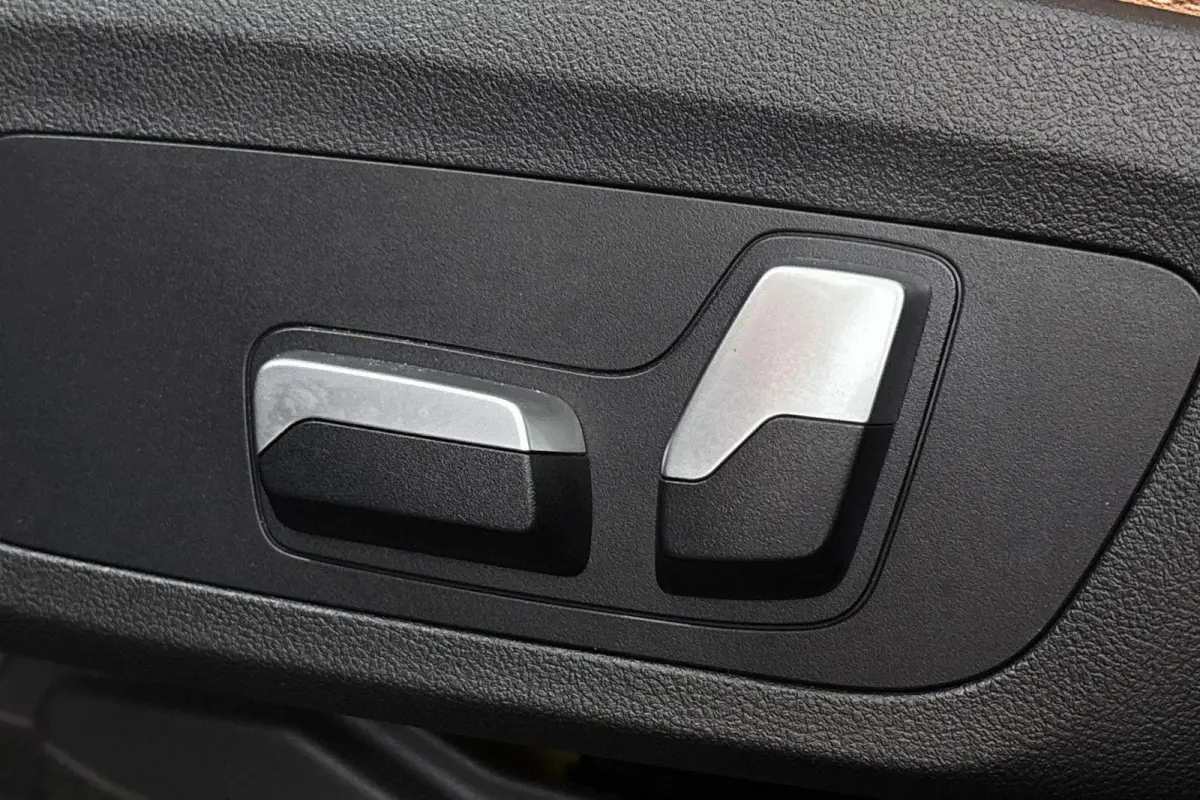 xDrive30e M Sport Panoramadak Stuur-Stoelverwarming HiFi Camera