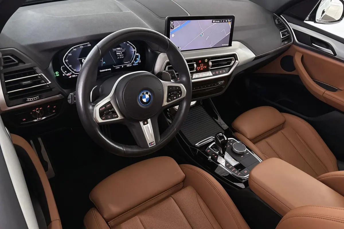 xDrive30e M Sport Panoramadak Stuur-Stoelverwarming HiFi Camera