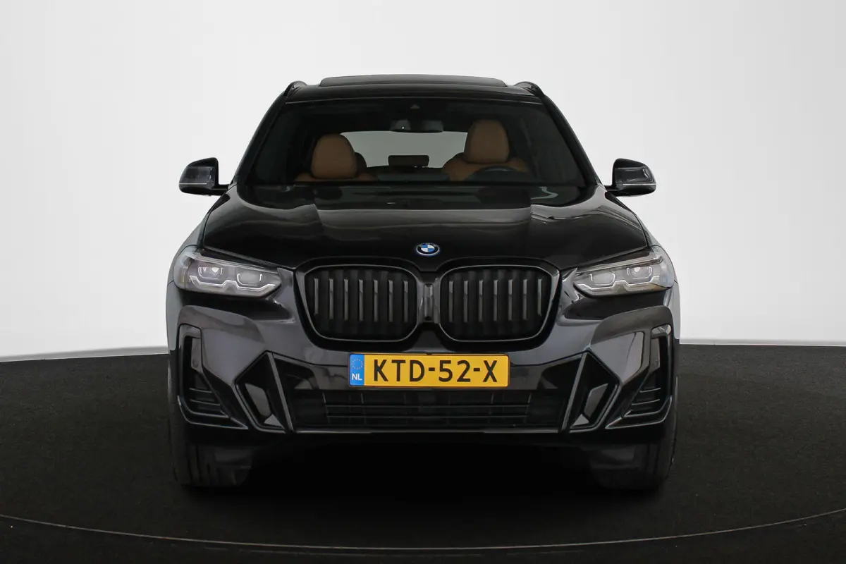 xDrive30e M Sport Panoramadak Stuur-Stoelverwarming HiFi Camera