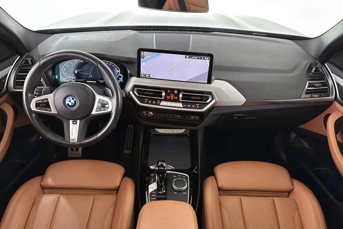 xDrive30e M Sport Panoramadak Stuur-Stoelverwarming HiFi Camera