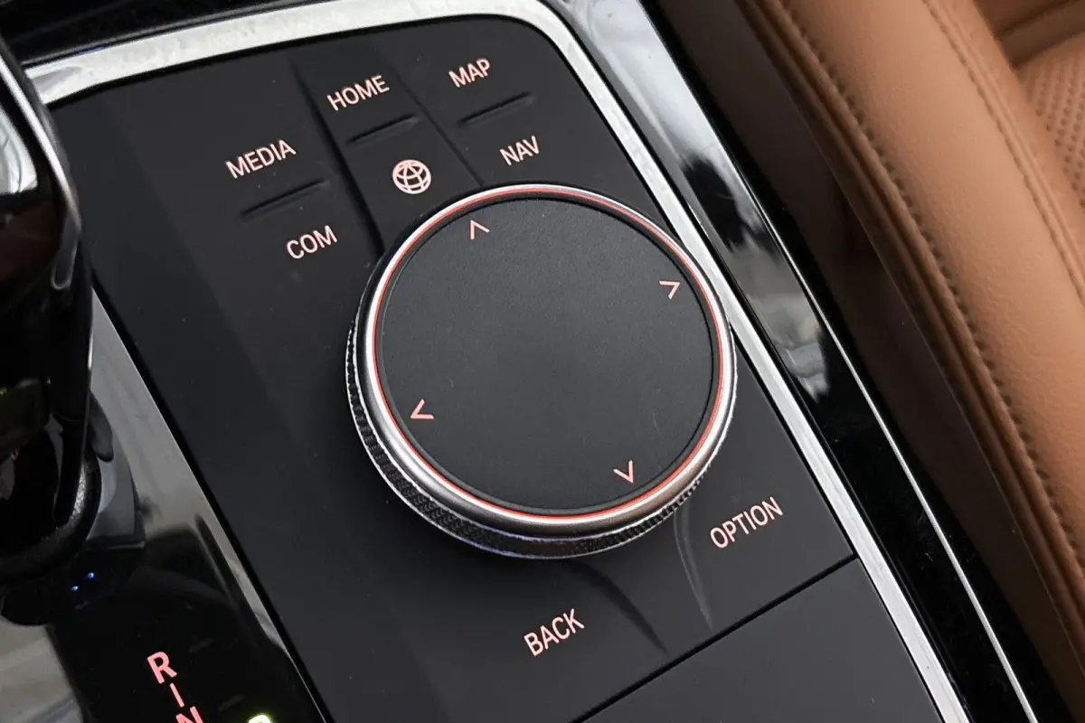 xDrive30e M Sport Panoramadak Stuur-Stoelverwarming HiFi Camera