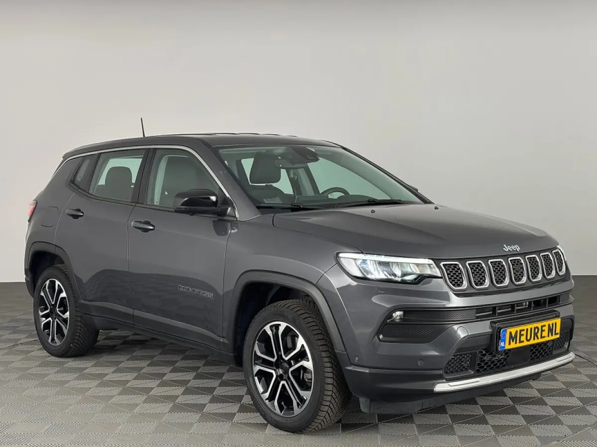 4xe 190 Plug-in Hybrid Altitude | CARPLAY | ECC | PDC | Half LEDER