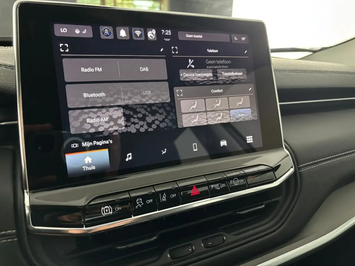 4xe 190 Plug-in Hybrid Altitude | CARPLAY | ECC | PDC | Half LEDER