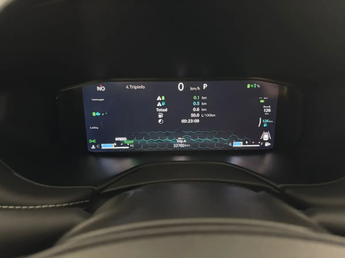 4xe 190 Plug-in Hybrid Altitude | CARPLAY | ECC | PDC | Half LEDER