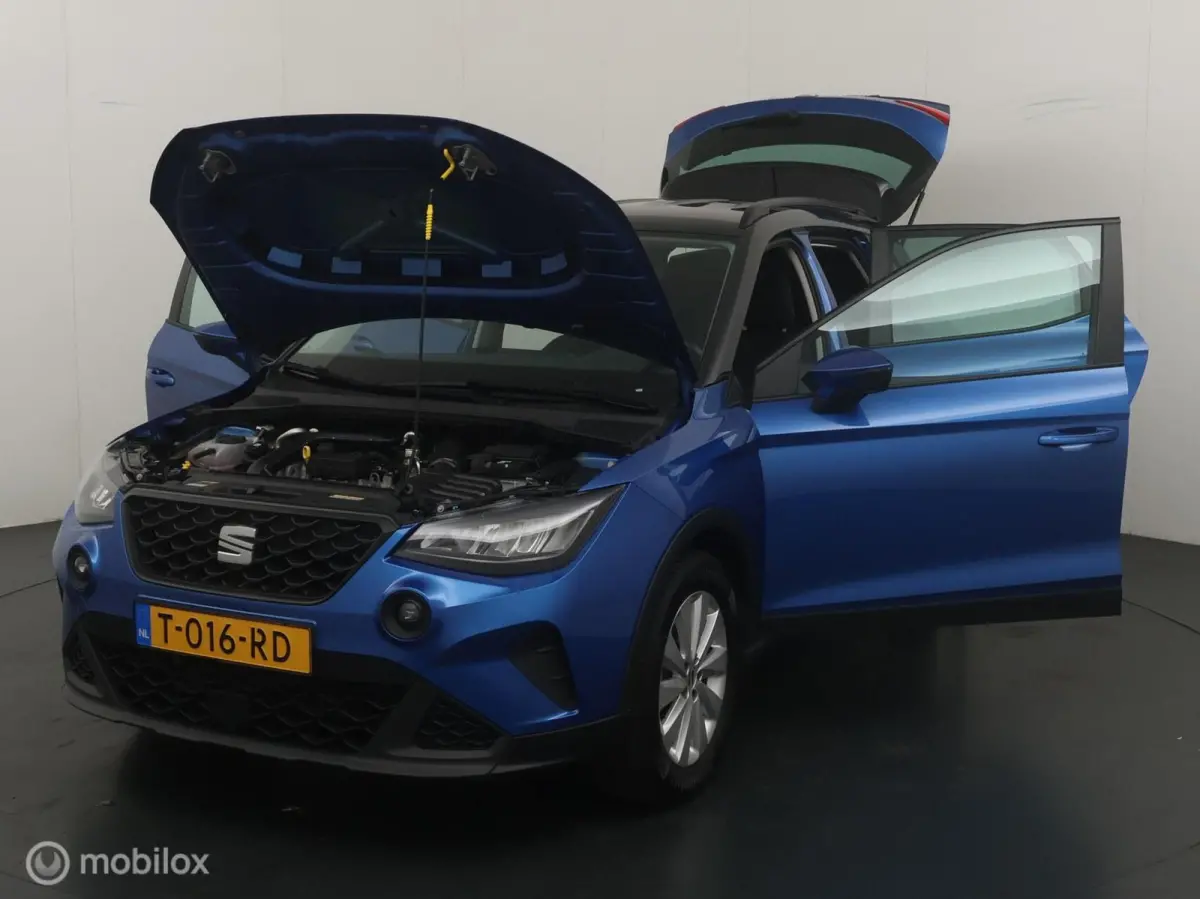 1.0 TSI Style Business Connect