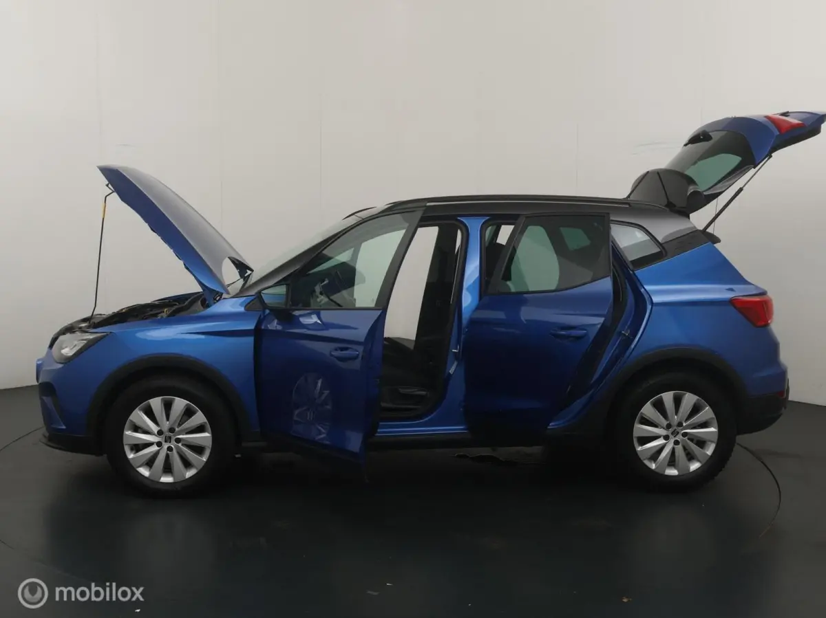 1.0 TSI Style Business Connect
