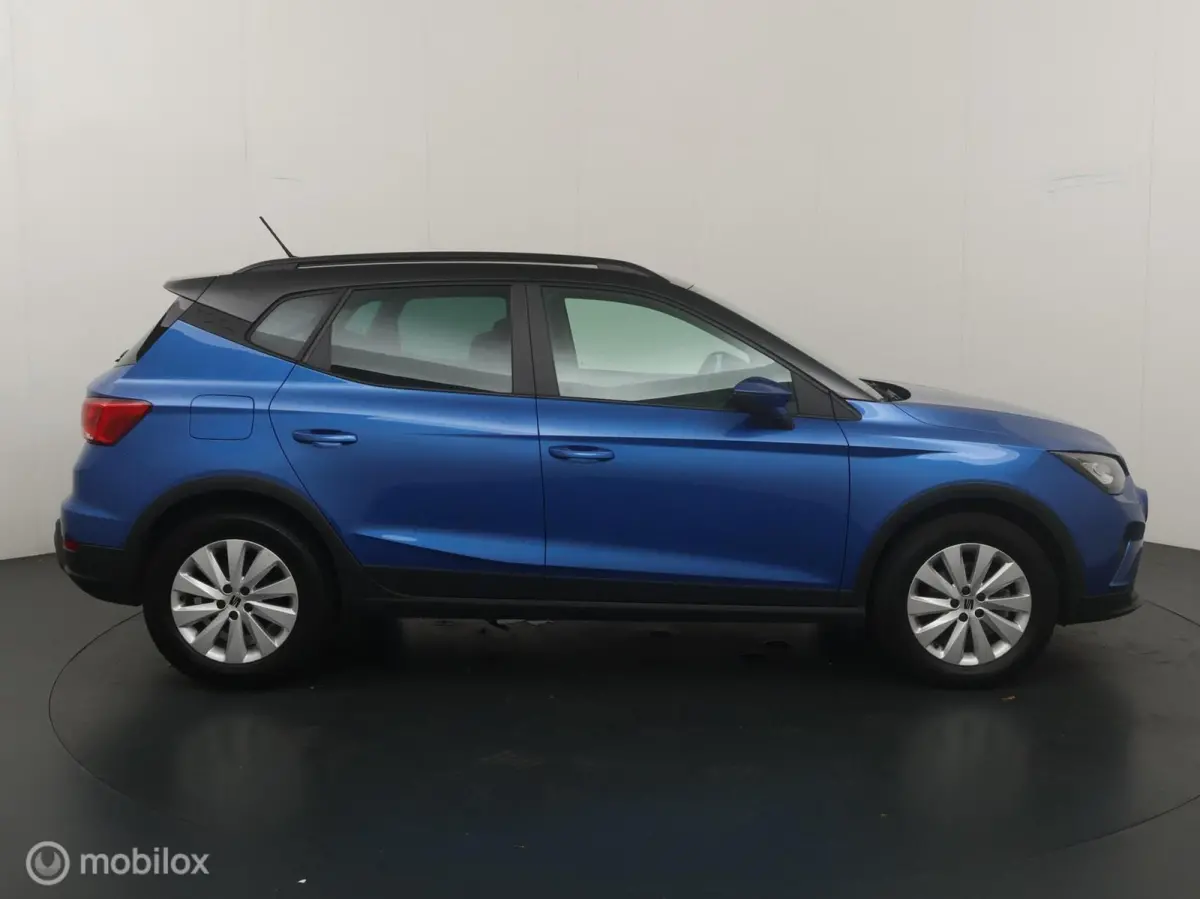 1.0 TSI Style Business Connect