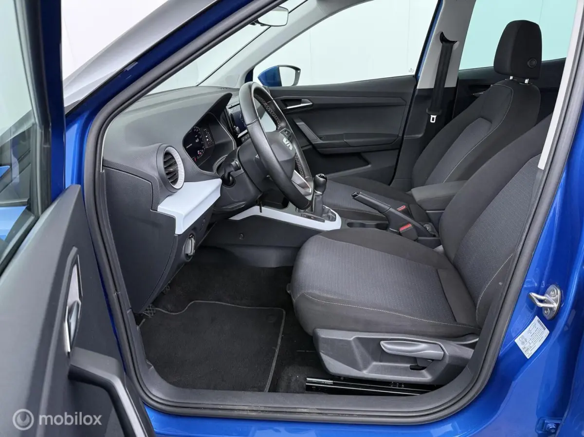 1.0 TSI Style Business Connect