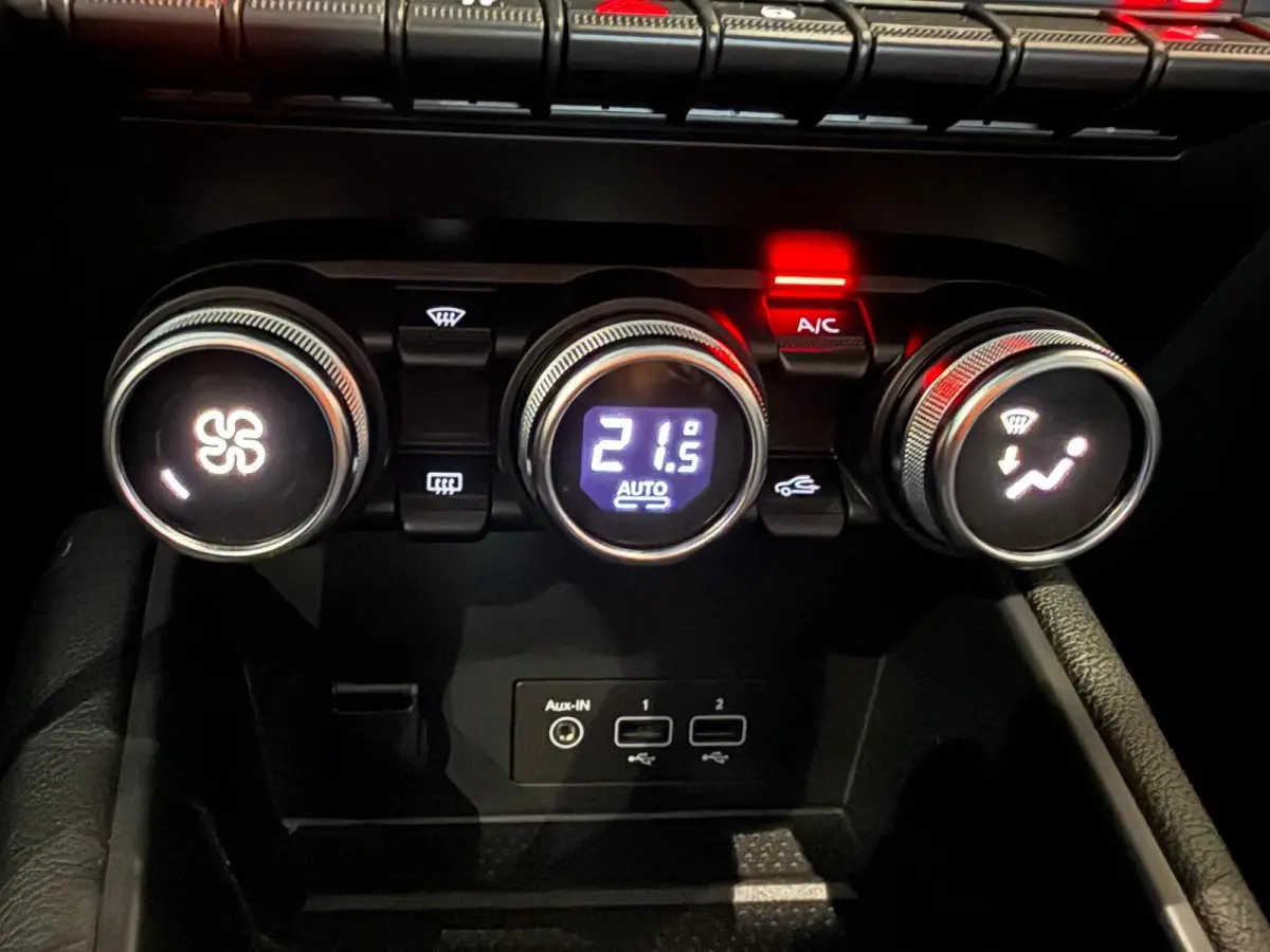 1.6 E-Tech Plug-in Hybrid 160 Intens Camera Keyless