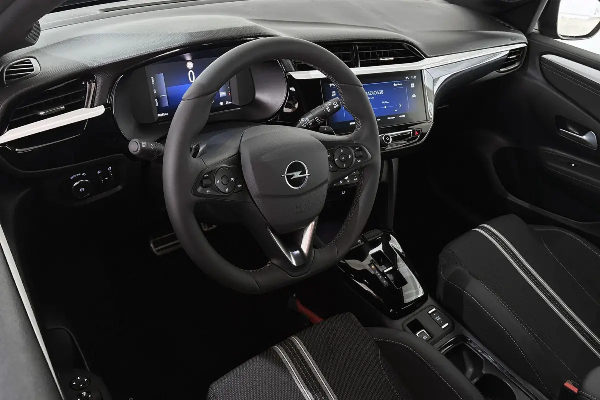 1.2 Turbo Hybrid GS Automaat Camera Apple CarPlay LED Koplampen