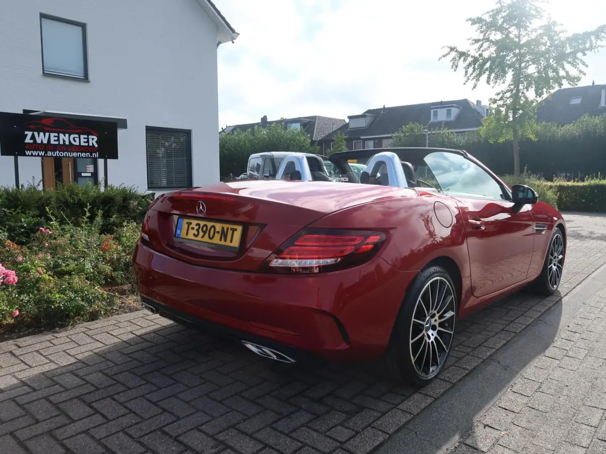 200 Aut AMG-NIGHT|PANORAMADAK|CAMERA|AIRSCARF|PDC|LED|DEALER ONDERHOUDEN|ZEER MOOI