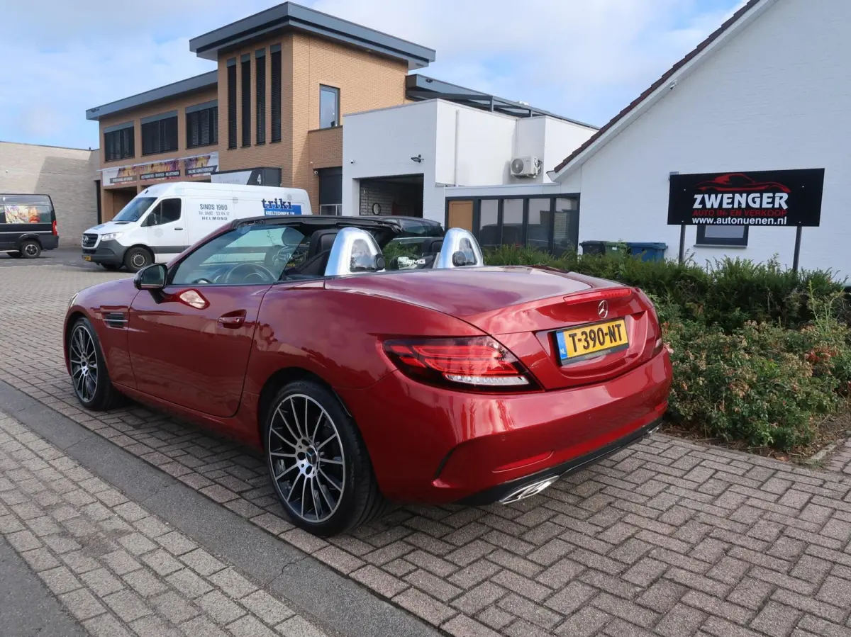 200 Aut AMG-NIGHT|PANORAMADAK|CAMERA|AIRSCARF|PDC|LED|DEALER ONDERHOUDEN|ZEER MOOI