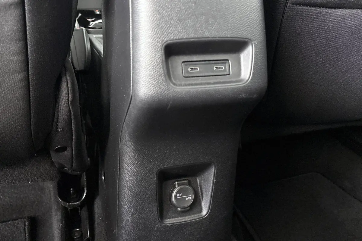 1.2 Hybrid 145pk Max Stuur-Stoelverwarming Camera Apple CarPlay Dodehoek