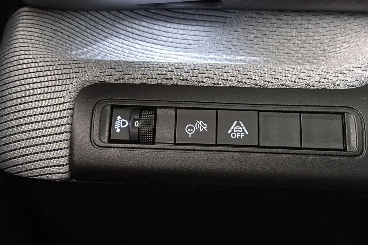 1.2 Hybrid 145pk Max Stuur-Stoelverwarming Camera Apple CarPlay Dodehoek