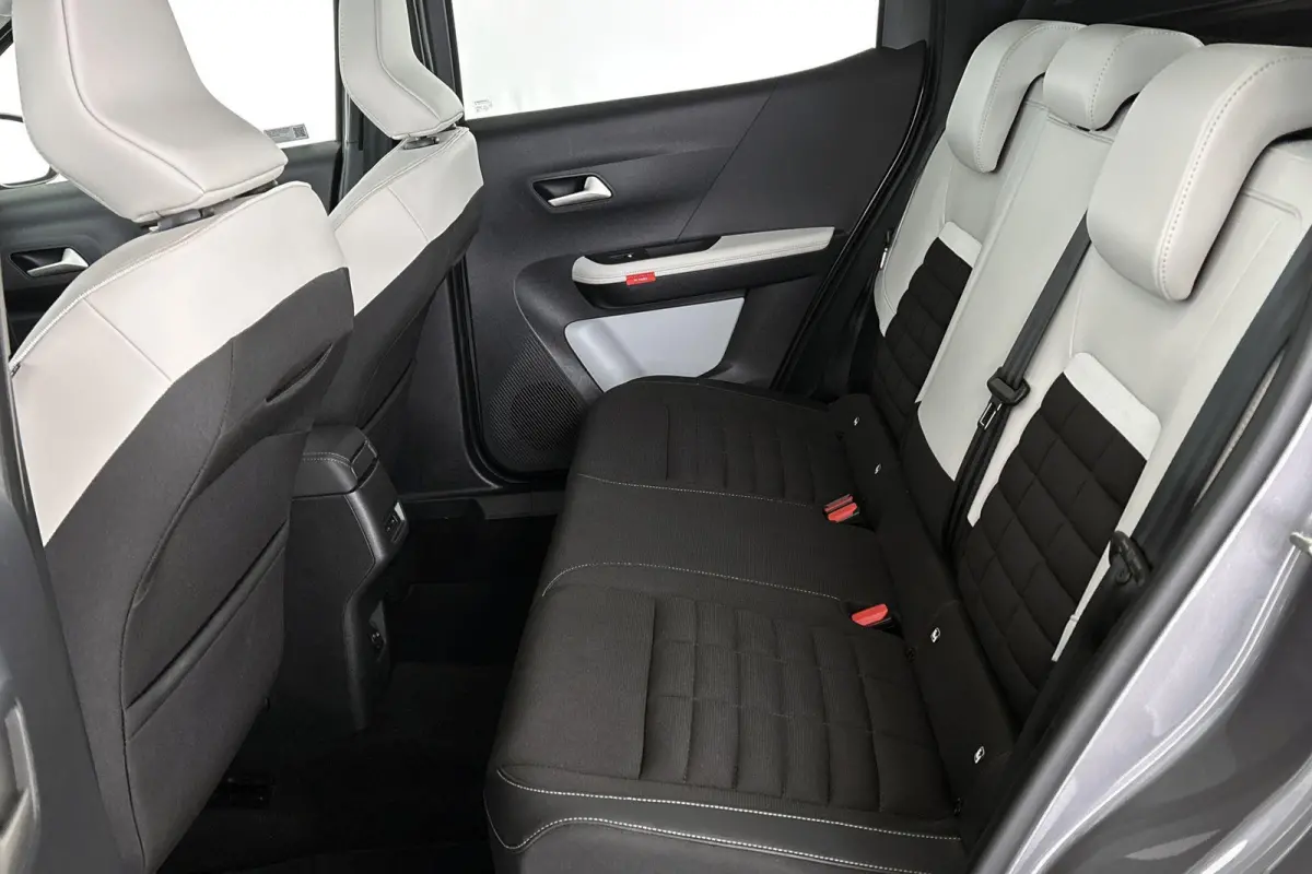 1.2 Hybrid 145pk Max Stuur-Stoelverwarming Camera Apple CarPlay Dodehoek