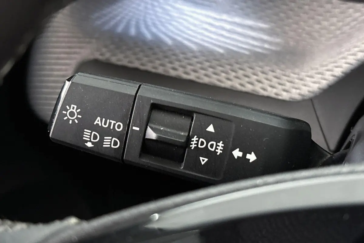 1.2 Hybrid 145pk Max Stuur-Stoelverwarming Camera Apple CarPlay Dodehoek