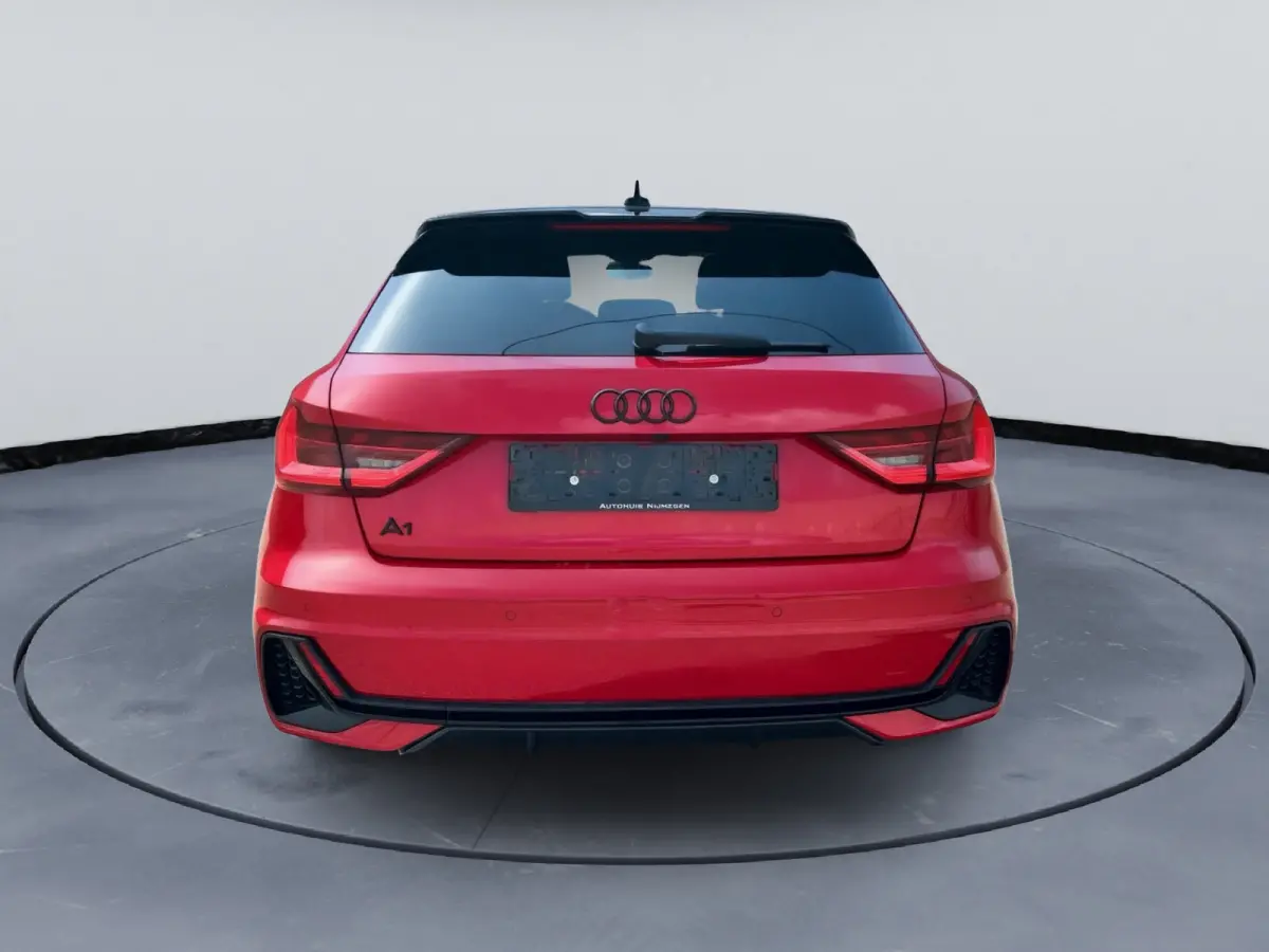 30 TFSI S edition Automaat Audi sport 18"lm Black pakket