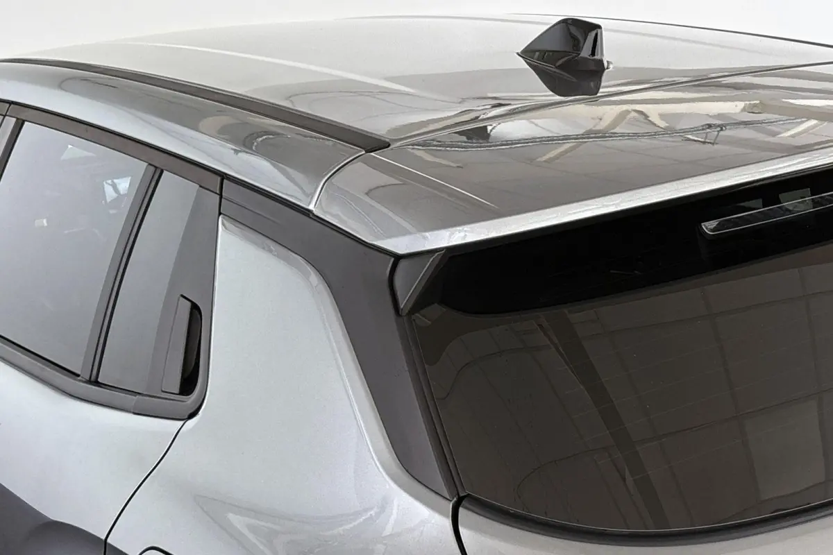 1.2 e-Hybrid Summit Keyless 360-Camera Camera JBL Apple CarPlay