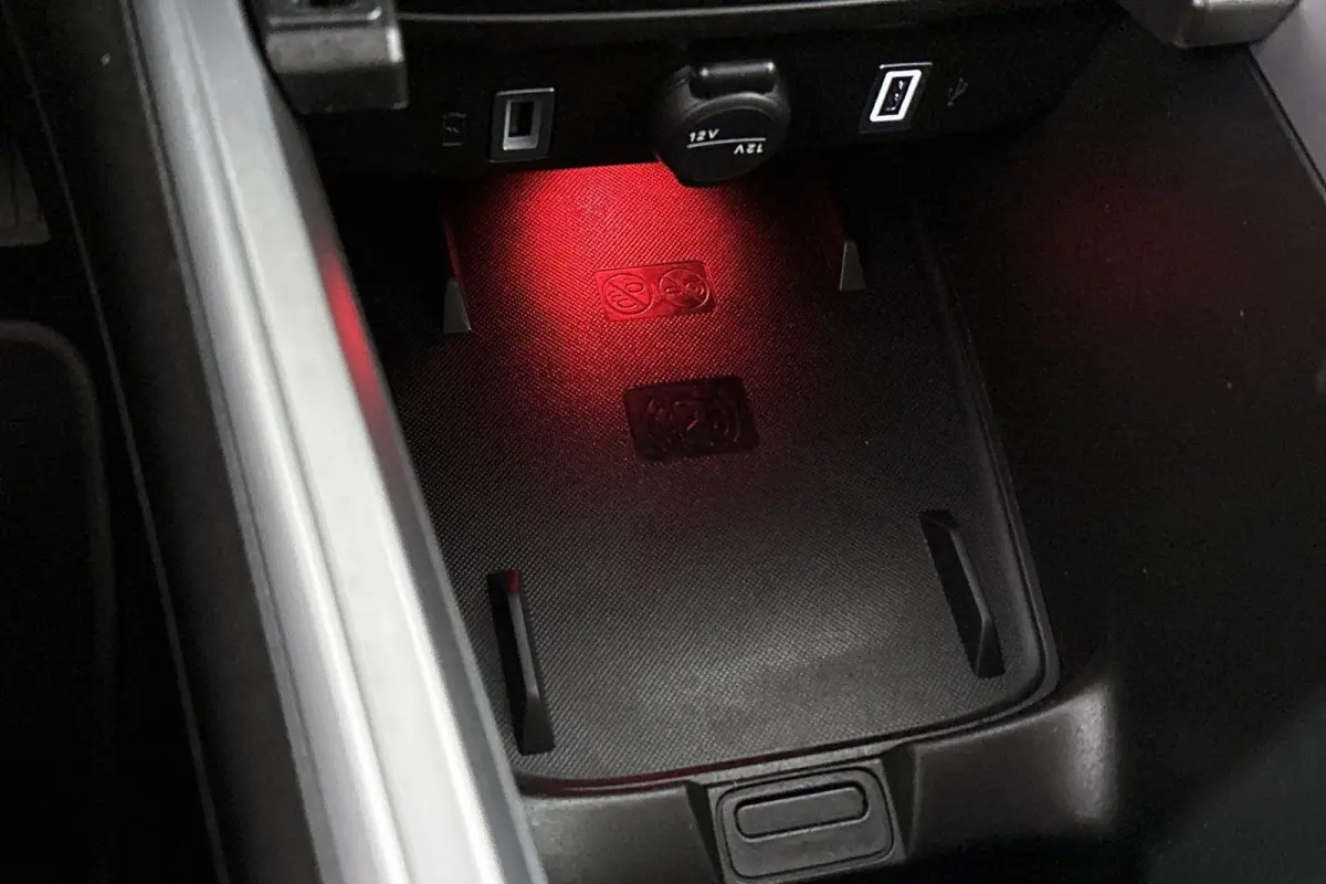 1.2 e-Hybrid Summit Keyless 360-Camera Camera JBL Apple CarPlay
