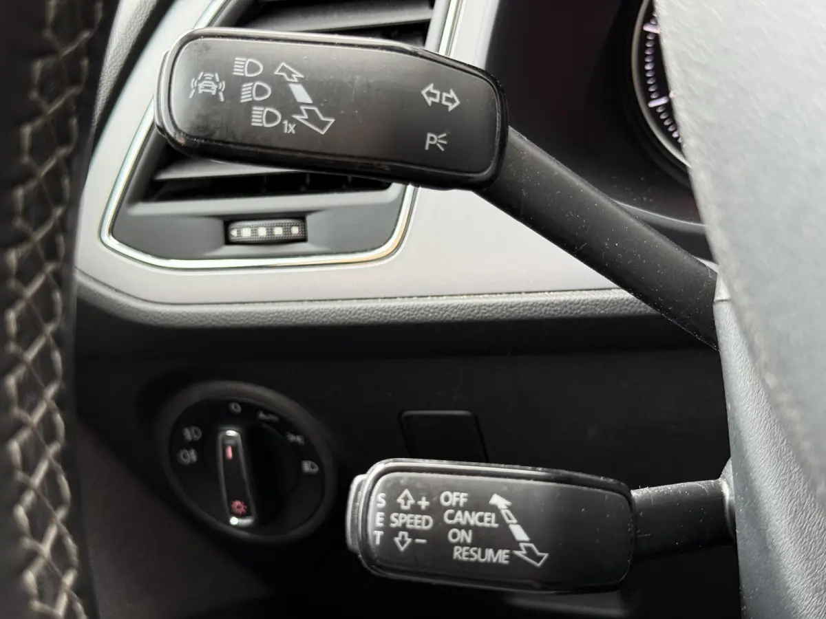 1.0 EcoTSI Style Business Intense Navi|PDC V+A|Clima|Carplay|Cruise|N.A.P|APK tot 02-2027