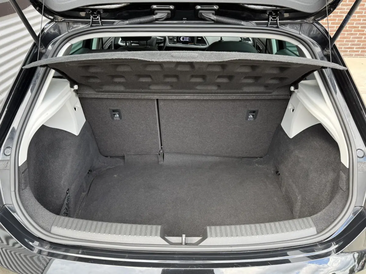 1.0 EcoTSI Style Business Intense Navi|PDC V+A|Clima|Carplay|Cruise|N.A.P|APK tot 02-2027