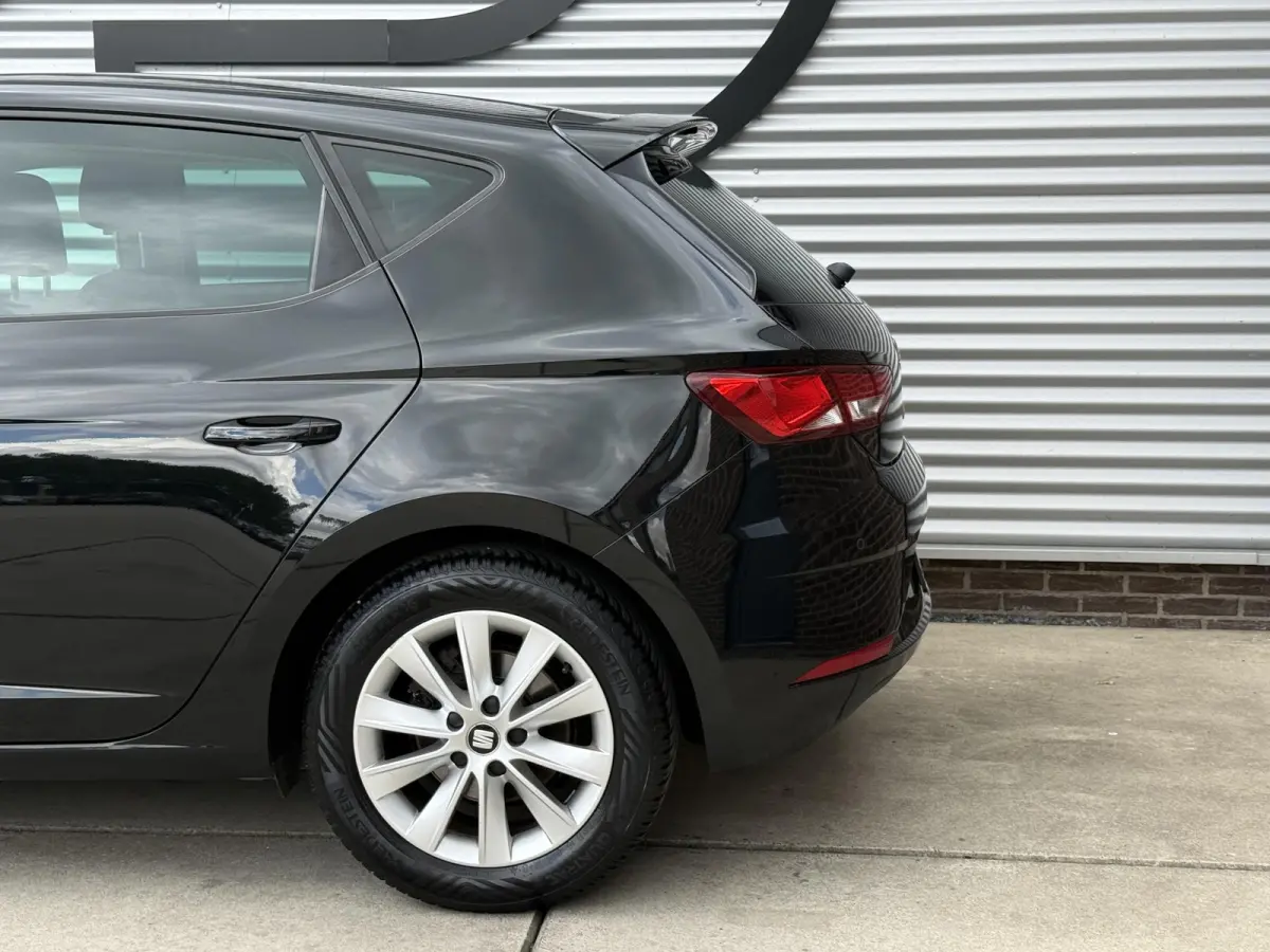 1.0 EcoTSI Style Business Intense Navi|PDC V+A|Clima|Carplay|Cruise|N.A.P|APK tot 02-2027