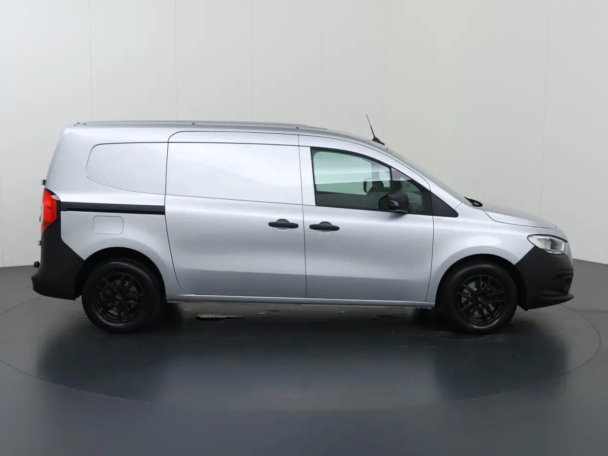 112 CDI | AUT. | L2 | PRO | TREKHAAK | SCHUIFDEUR L+R | PARKEERCAMERA | BLUETOOTH | CRUISE CONTROL | CERTIFIED