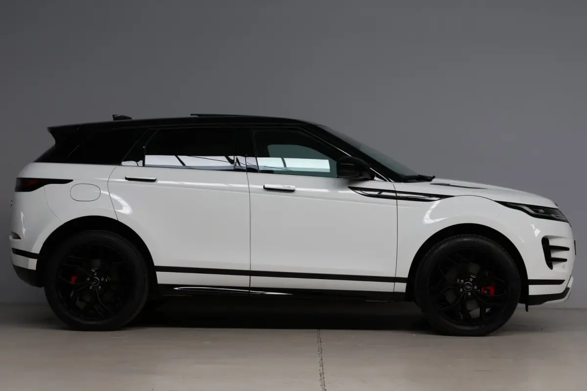 1.5 P300e AWD R-Dynamic HSE Black Optiek | panoramadak | meridian | adap. cruise | camera | keyless