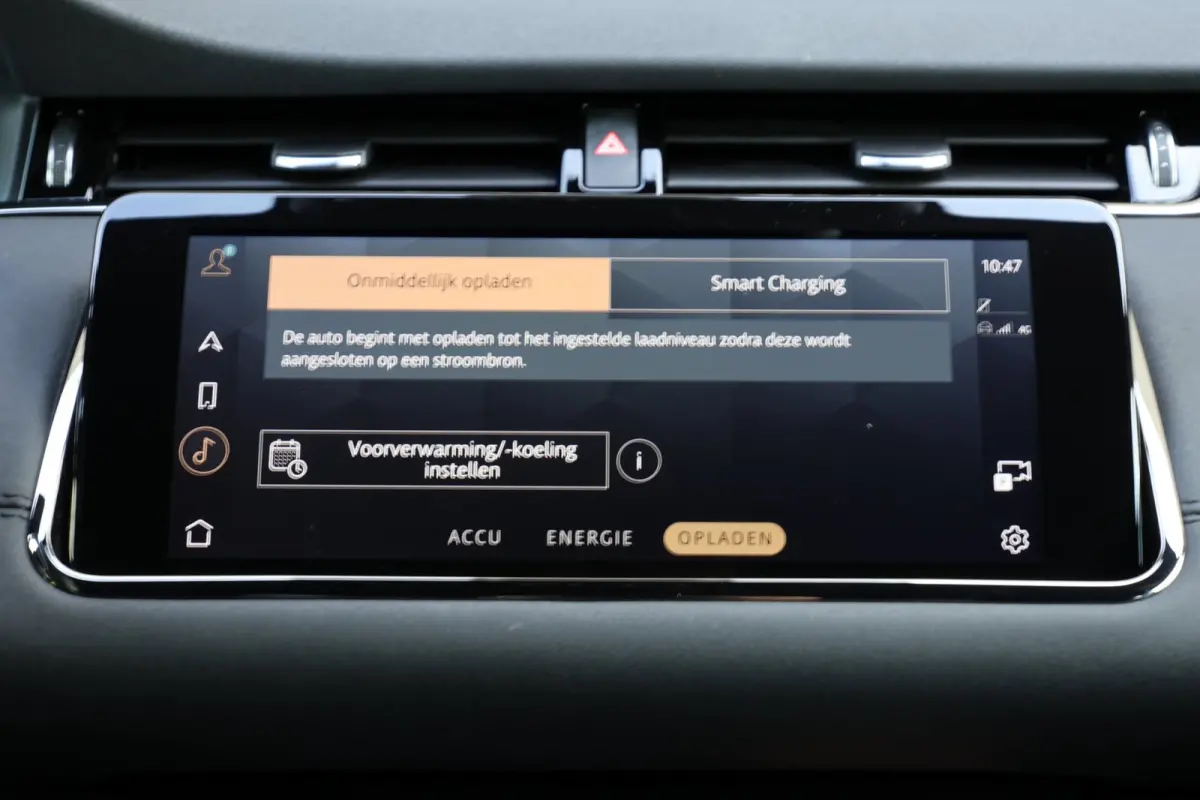 1.5 P300e AWD R-Dynamic HSE Black Optiek | panoramadak | meridian | adap. cruise | camera | keyless