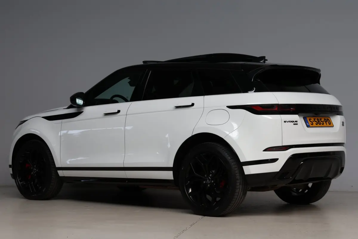 1.5 P300e AWD R-Dynamic HSE Black Optiek | panoramadak | meridian | adap. cruise | camera | keyless