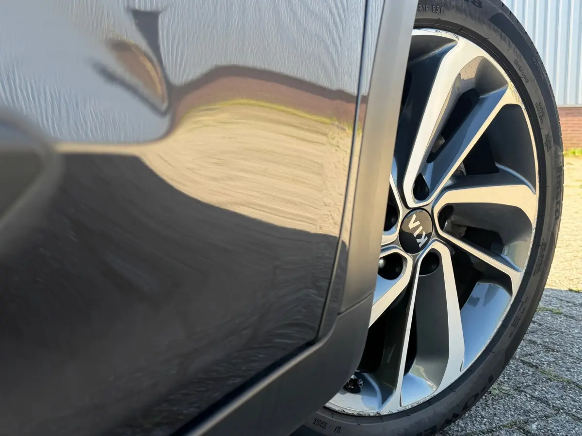 1.6 GDi Hybrid ExecutiveLine - Platinum Graphite - Android/Camera/Leder
