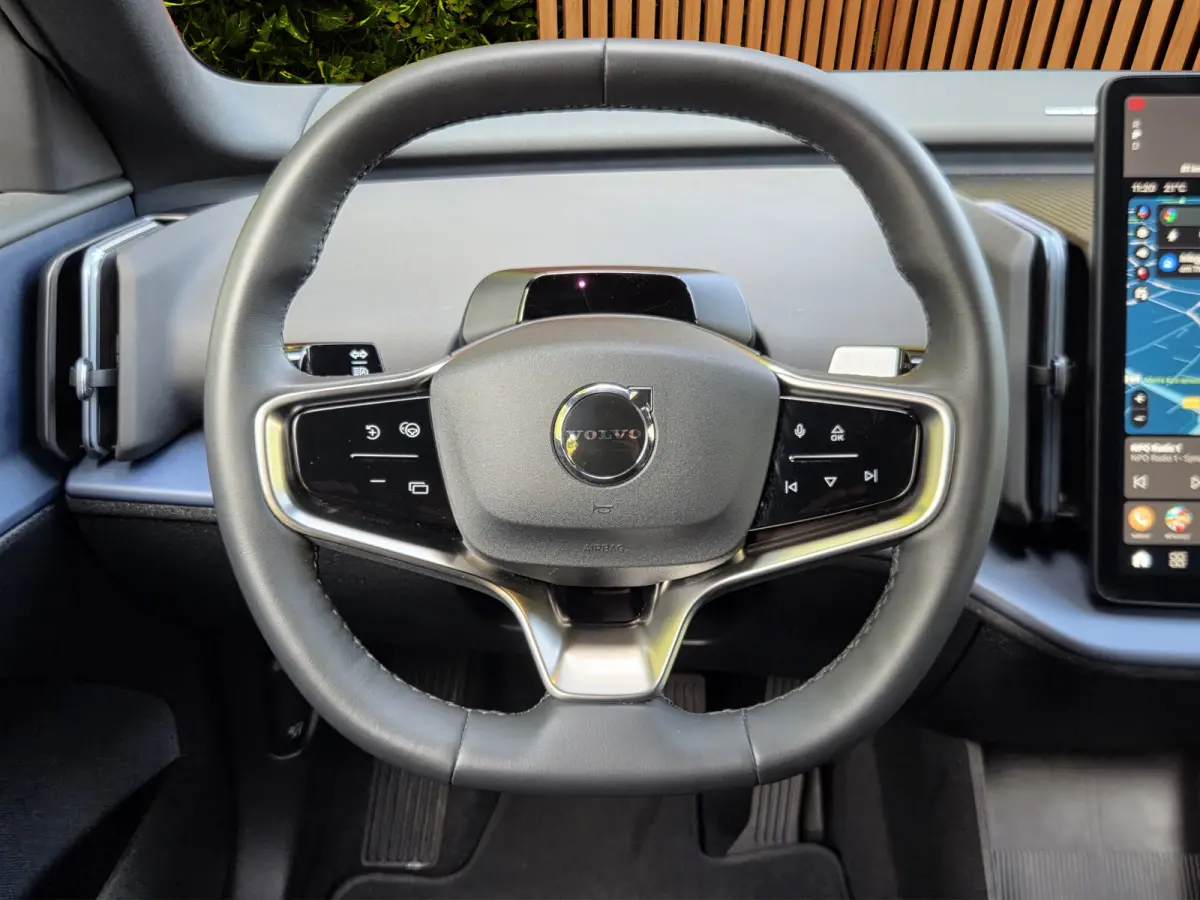 Single Motor Extended Range Plus 69 kWh | Camera | Harman/Kardon | Pilot Assist | Stuur/stoelverwarming | Sfeerverlichting