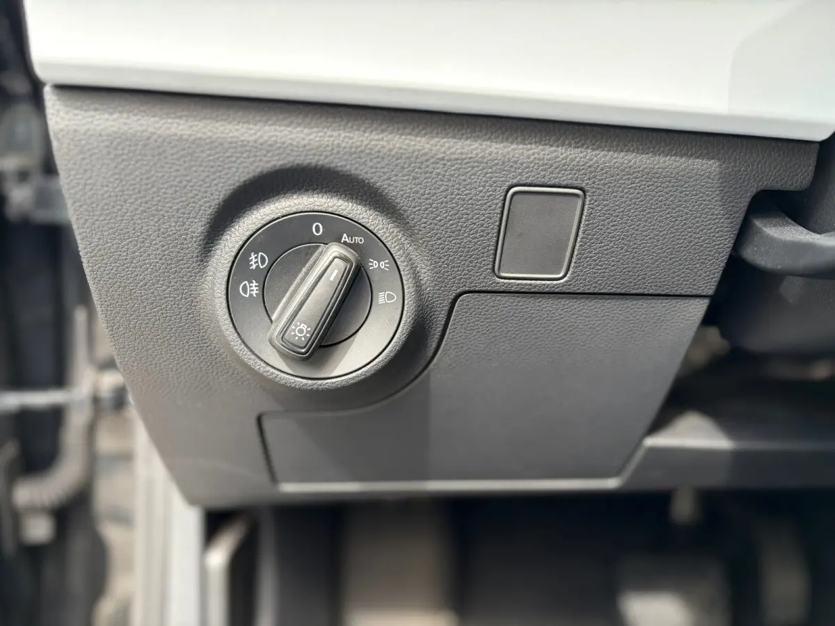 1.0 EcoTSI DSG I LED I FR VELGEN I 1E EIG I ZEER MOOI I CARPLAY