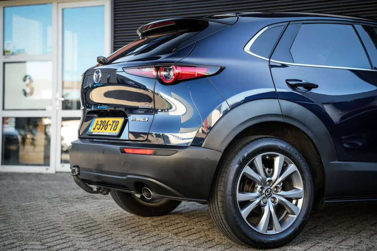2.0 e-SkyActiv-G M Hybrid Comfort | CarPlay | Clima | ACC | Trekhaak | Leder | Navi | 360 camera |